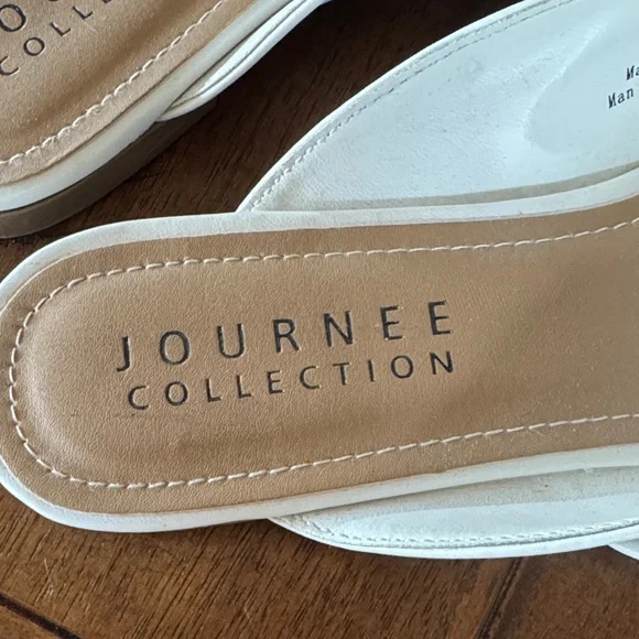 Journee Collection White Knotted Mules - Picture 2 of 7